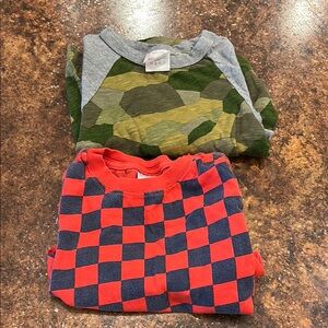 2 Hanna Anderson T’s size 3t